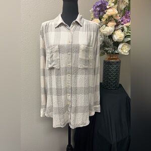PILCRO Anthropologie Comfy Sift Plaid Gray & Off White Button-Up Shirt Size M